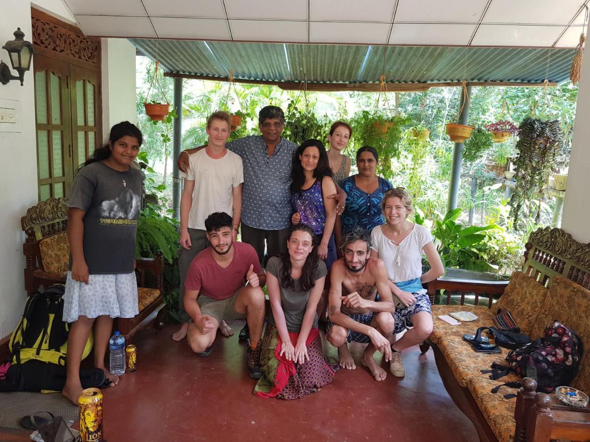 Soma Cabana, Homestay & Restaurant Tangalle Exterior photo